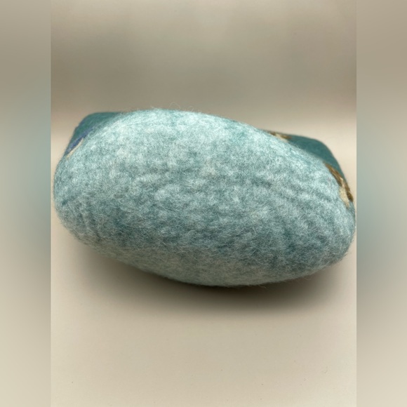 UO Mushroom Felted Planter Cover, Green, NWT - Picture 10 of 10